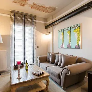 Apartment Urban Living 1